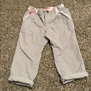 Capri pants